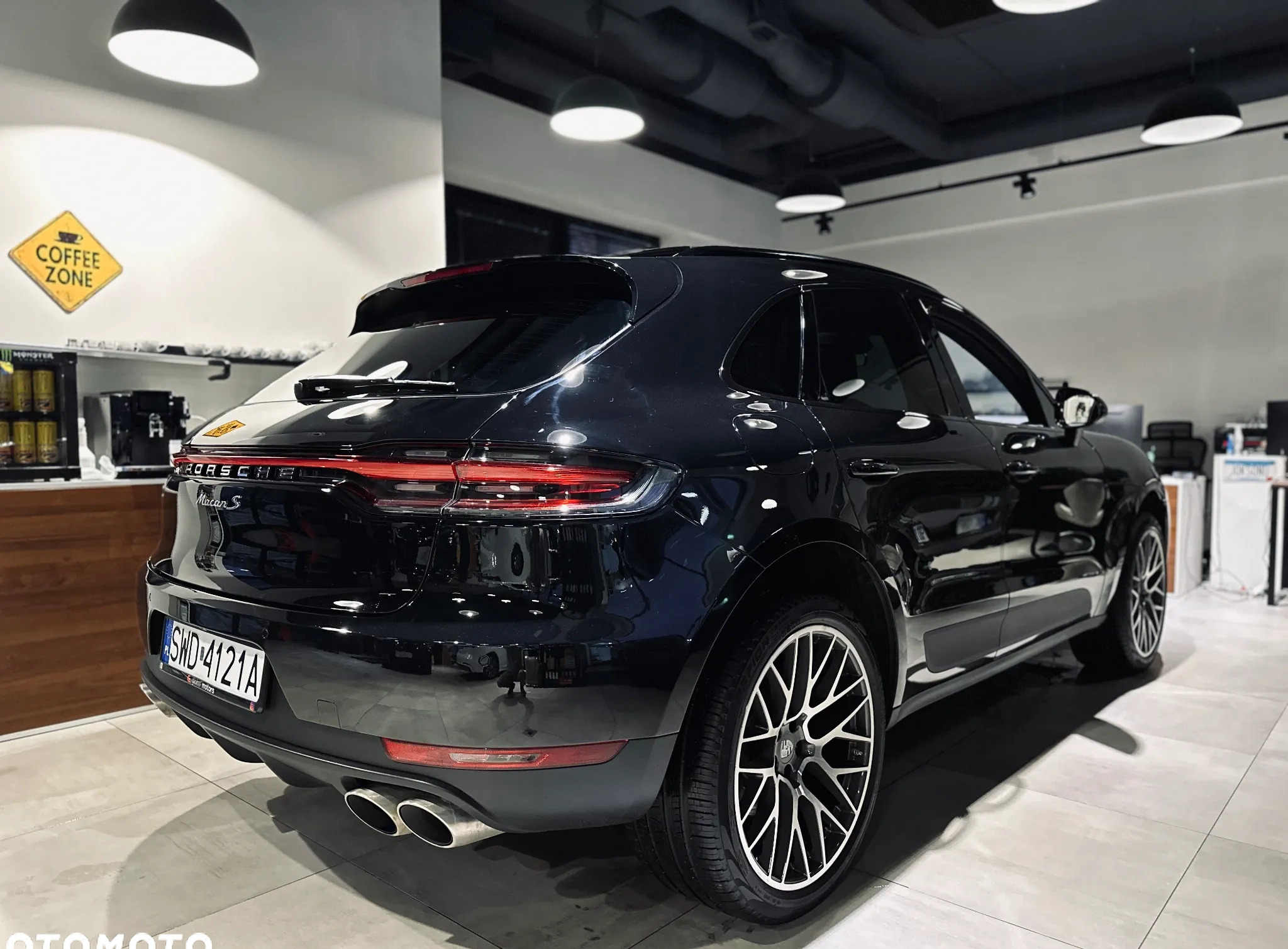 Porsche Macan cena 239000 przebieg: 35000, rok produkcji 2019 z Serock małe 781